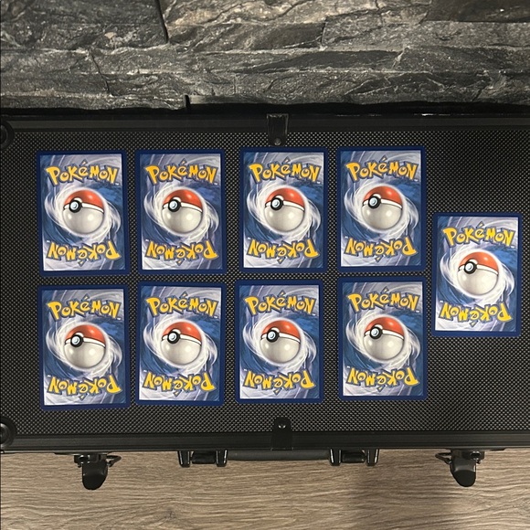 Pokémon V card lot of 9 Cards from Random Sets M/NM - Picture 2 of 4